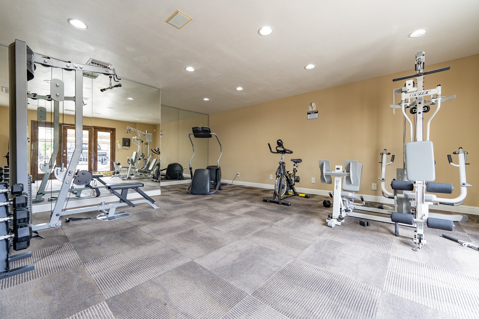 Vista Apartment: 1466 Bonair Rd #05