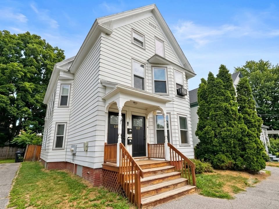 Auburn Condo: 117 Winter Street