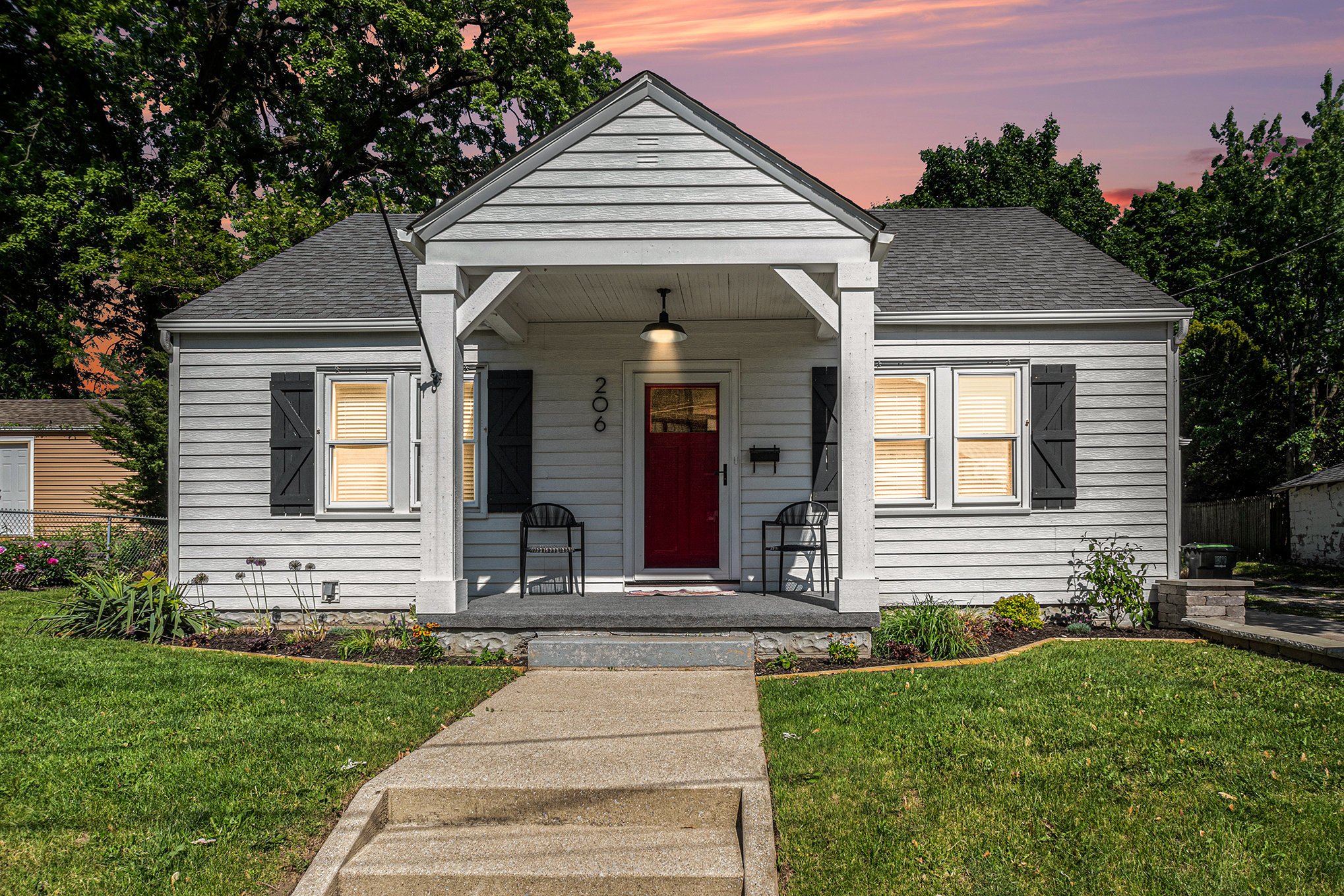 Valparaiso House: 206 Academy St
