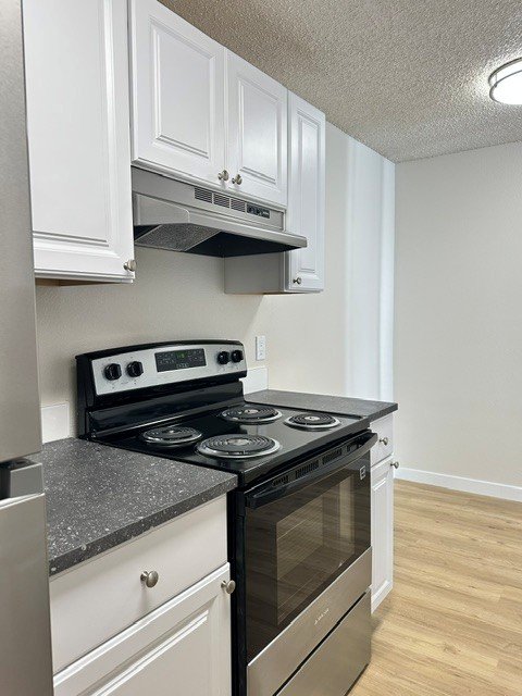 Seattle Other: 8714 35th Ave NE
