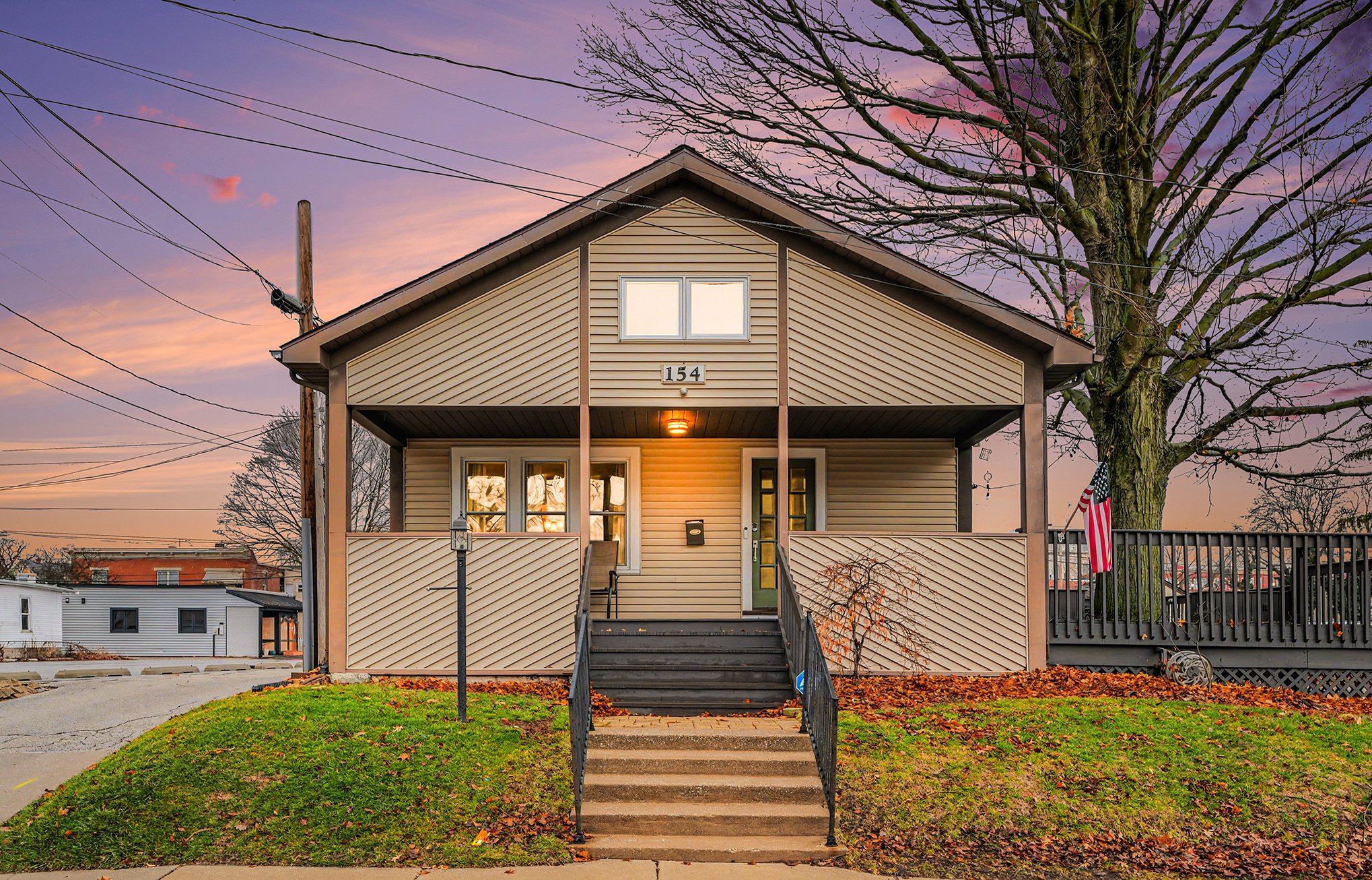 Valparaiso House: 154 Morgan Blvd