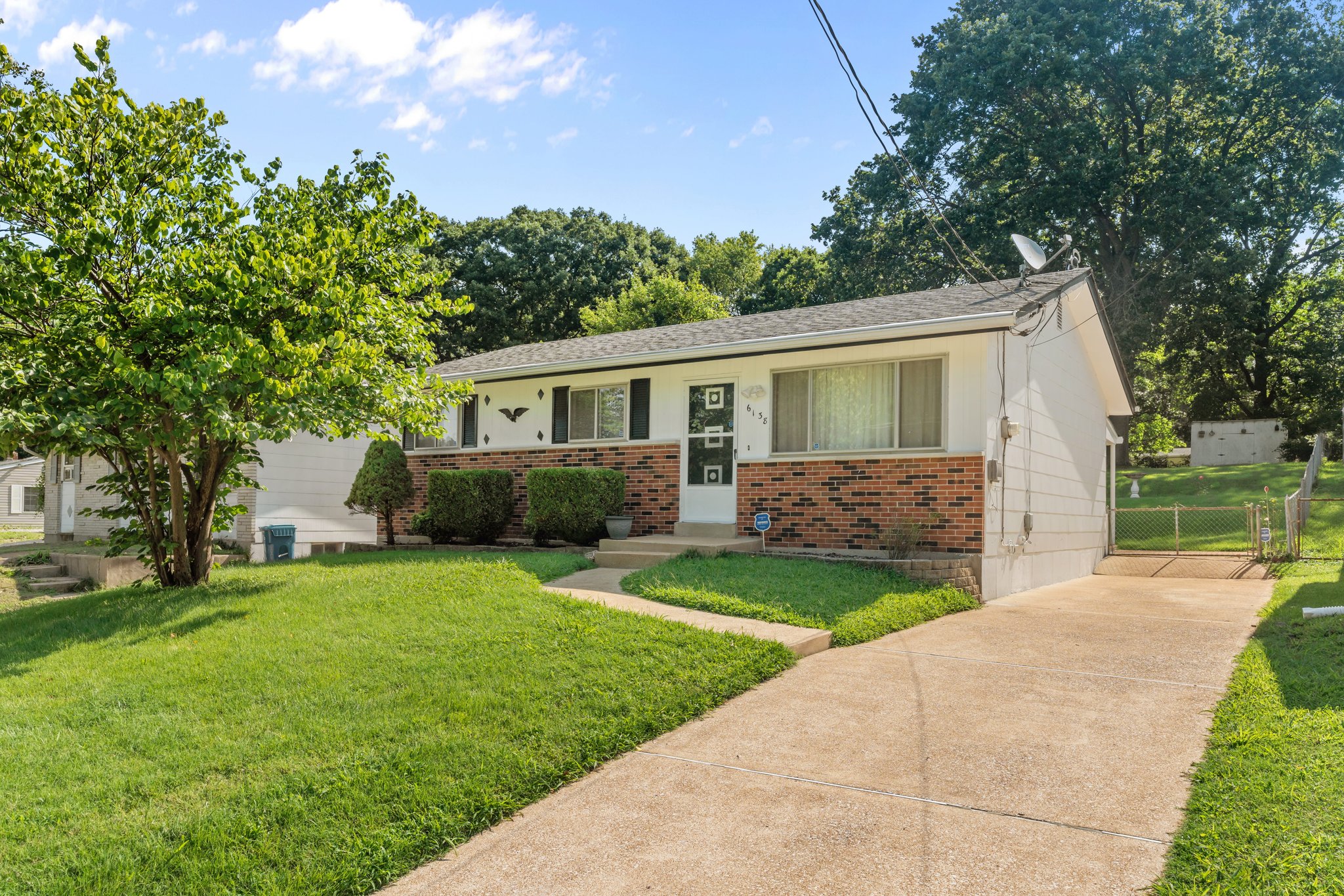 Saint Louis House: 6138 Emerald Ave