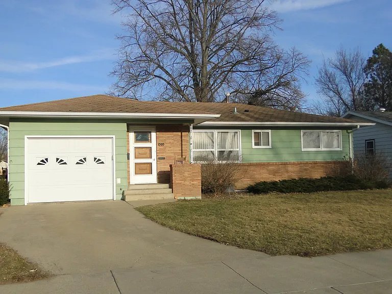 Aberdeen House: 1505 S State St