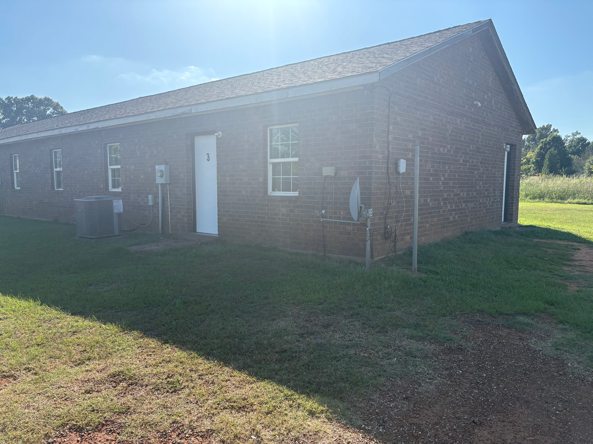 Henderson House: 2369 N County Road 426