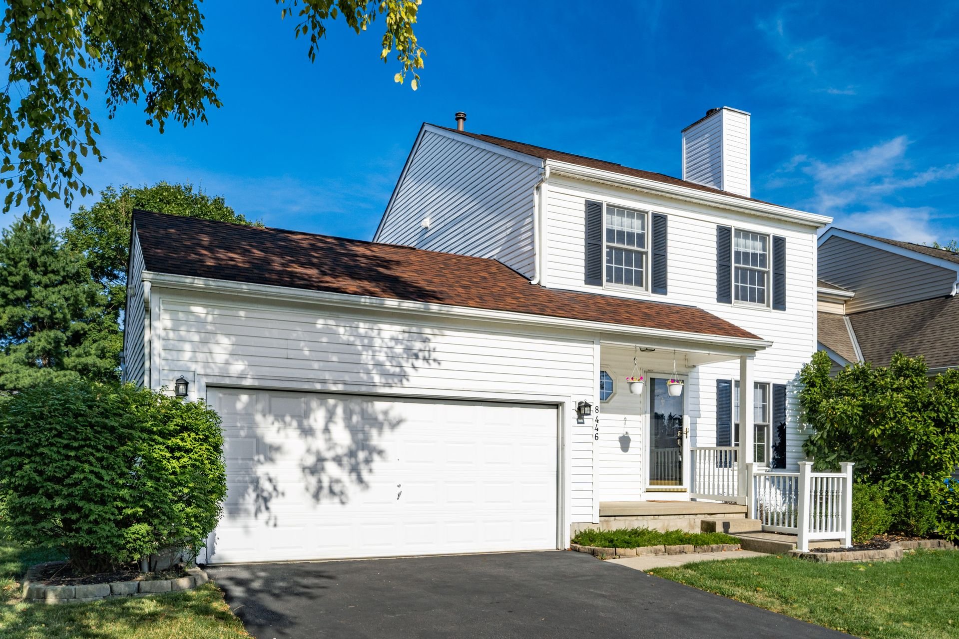 Lewis Center House: 8446 Olenbrook Dr