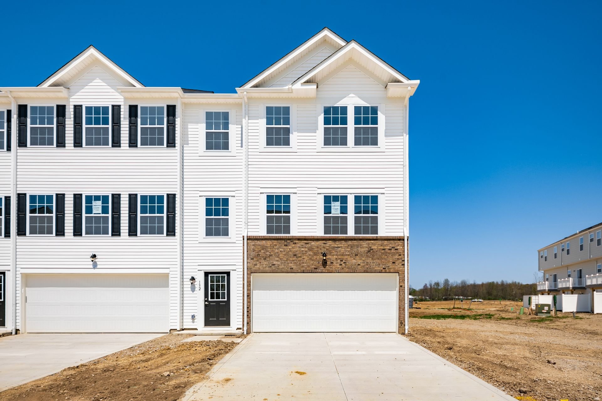 Reynoldsburg Townhome: 122 Red Willow Dr