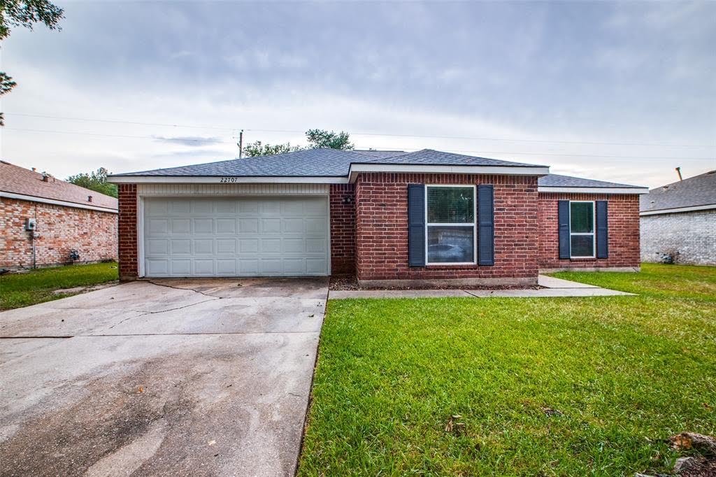 Spring House: 22707 Bridgewater Dr