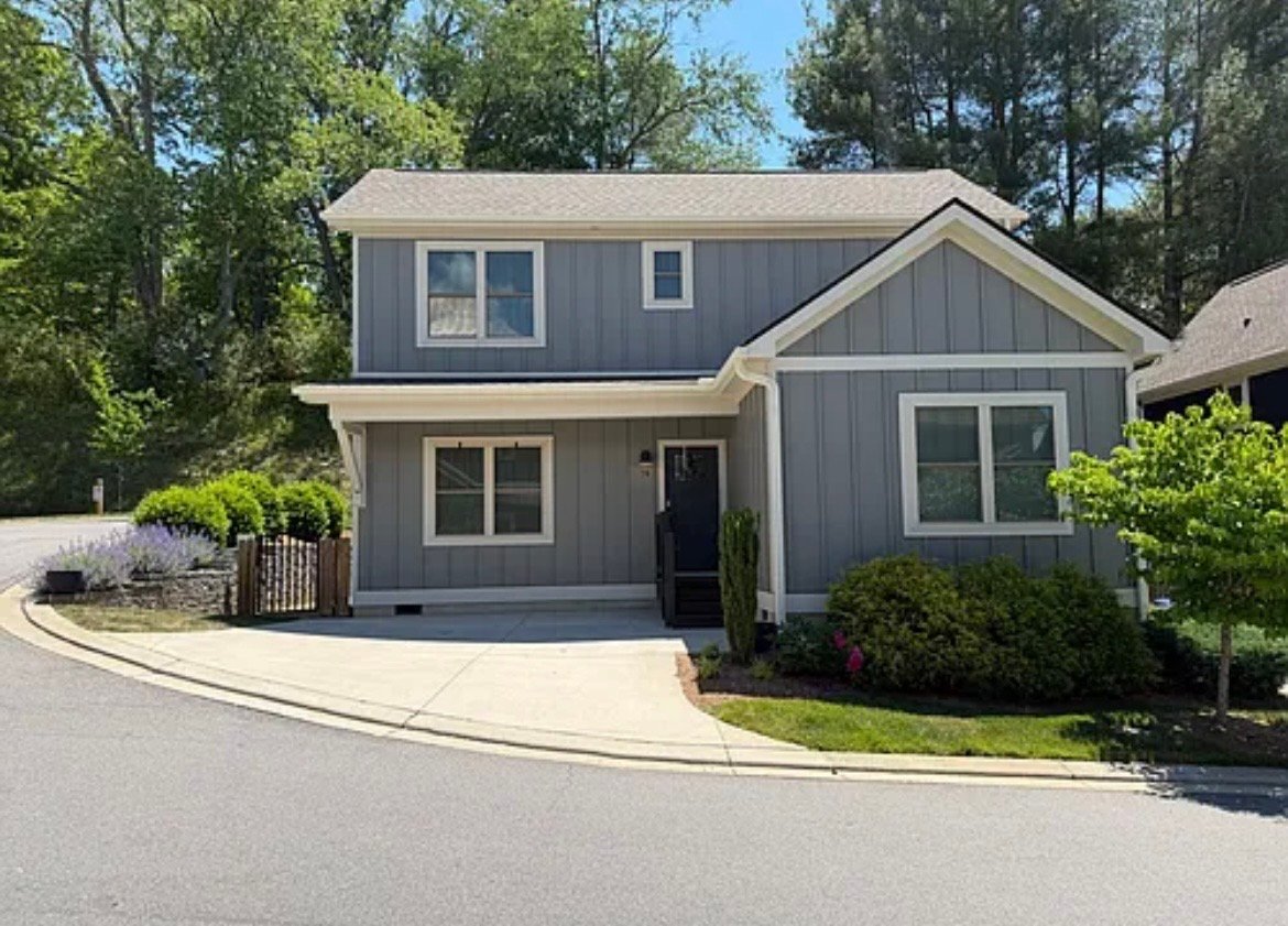 Weaverville House: 74 Wheeler Rd