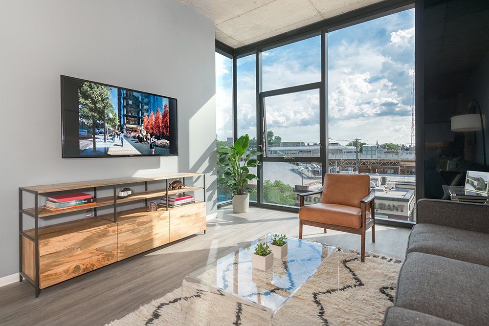 Chicago Condo: 2218 N Washtenaw Ave