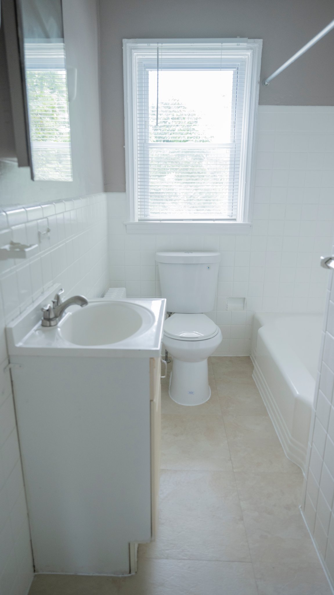 Baltimore Apartment: 1105 E 43rd St