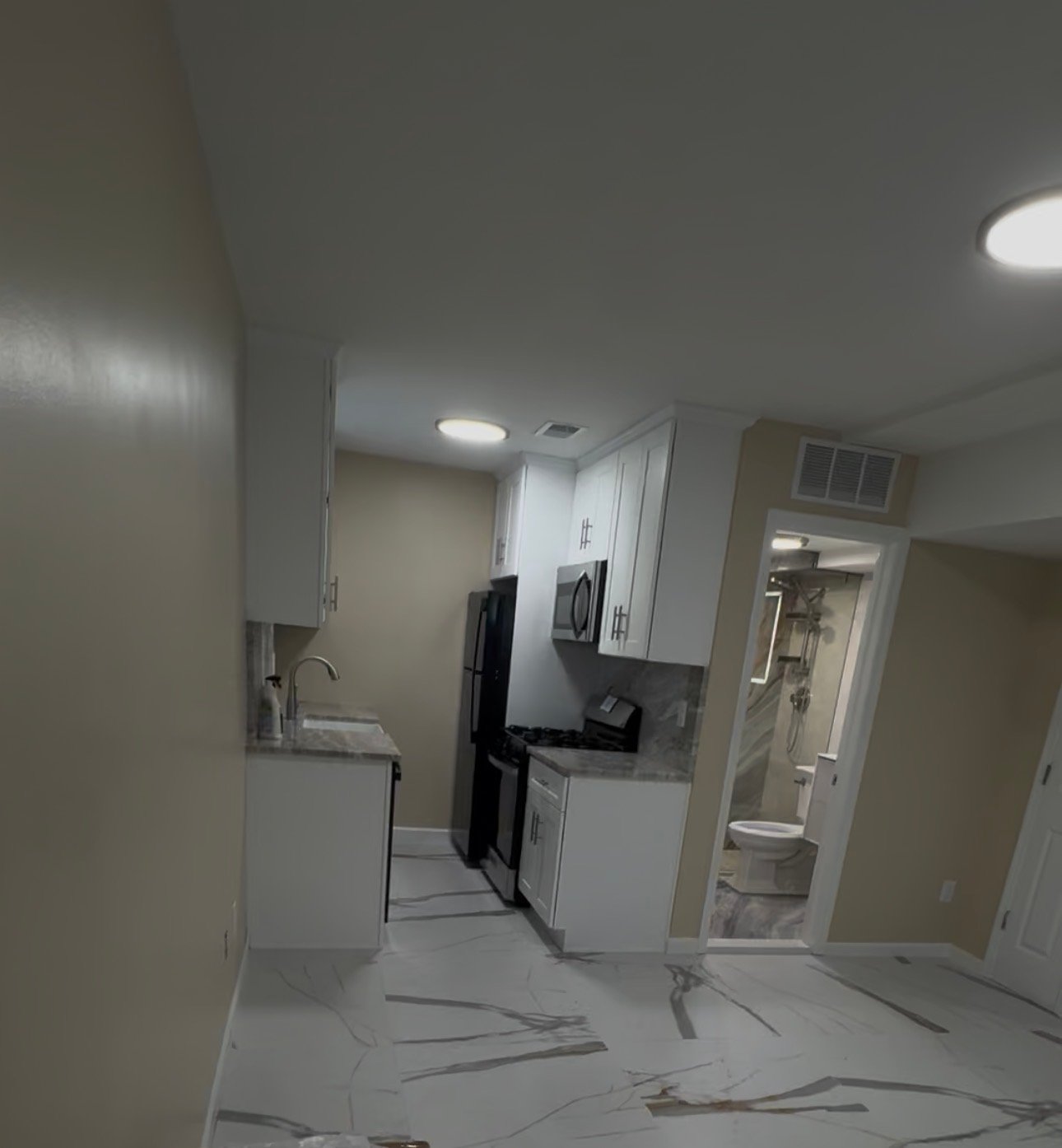 Staten Island Apartment: 199 Getz Ave