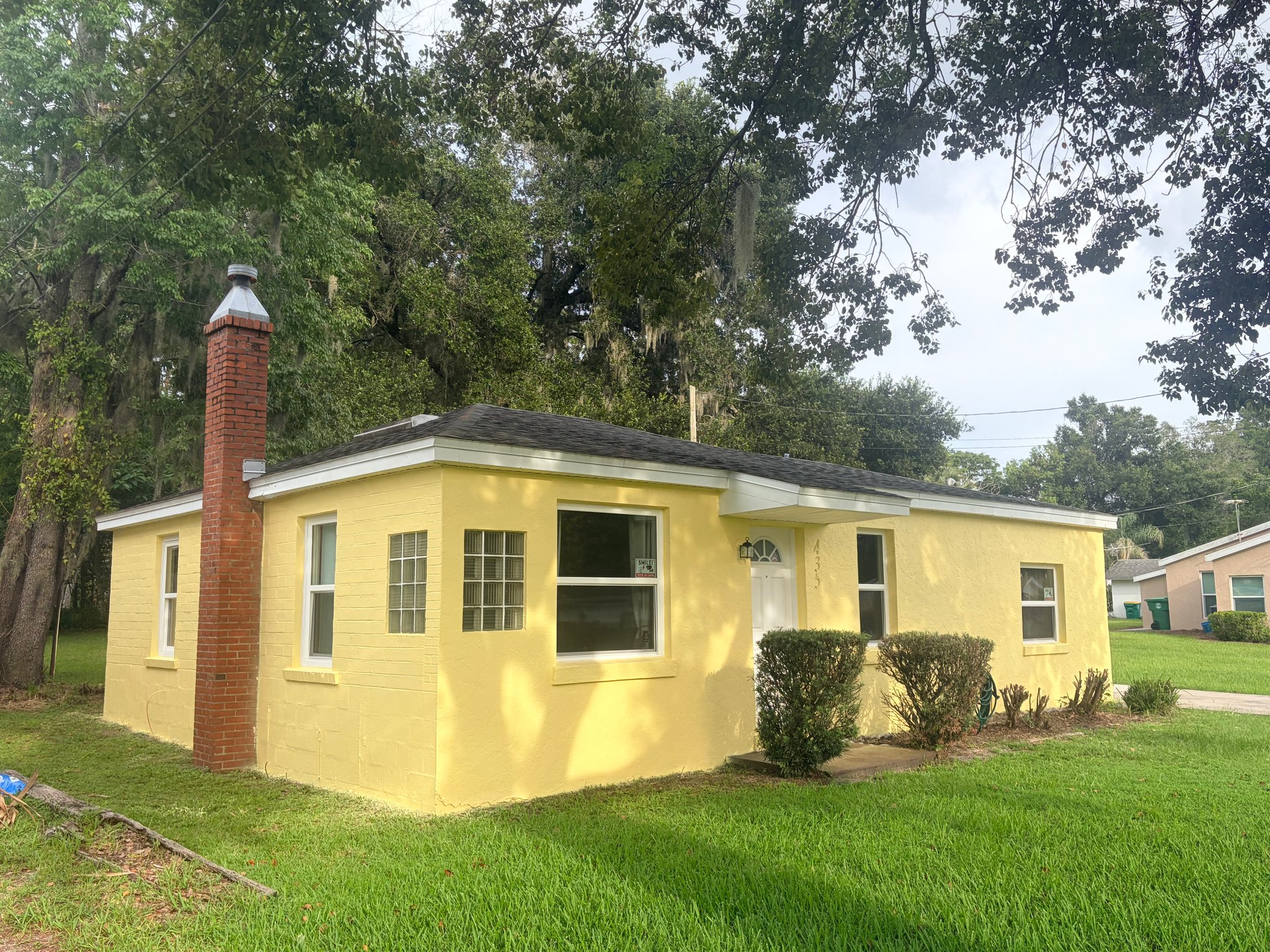 Deland House: 435 N Fairview Ave