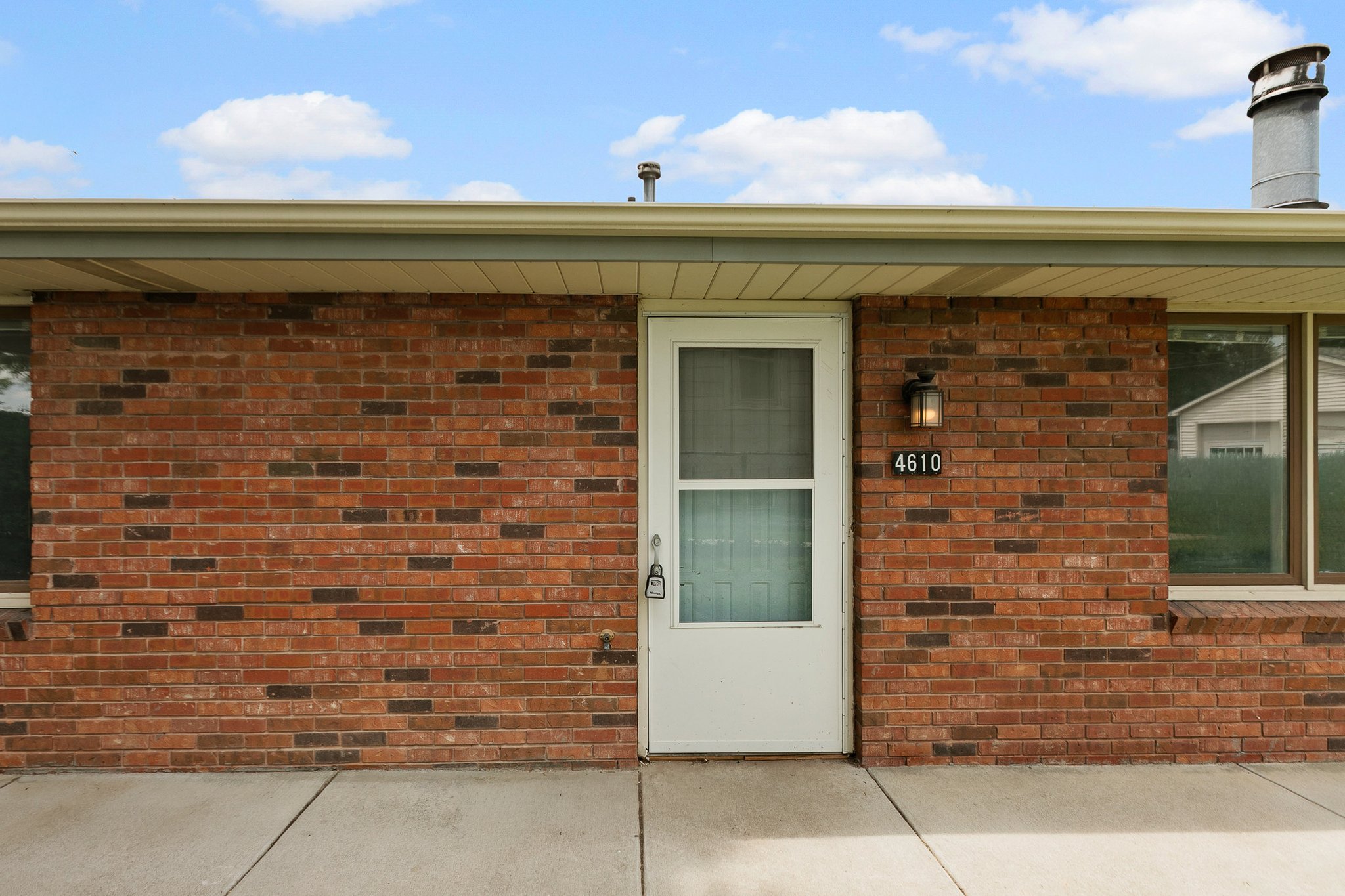 Lincoln Multiplex: 4608 Adams St