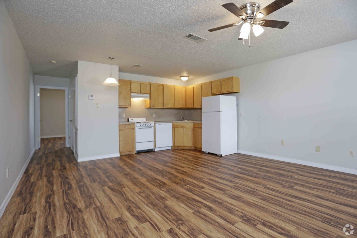 Monroe Apartment: 510 Finks Hideaway Rd