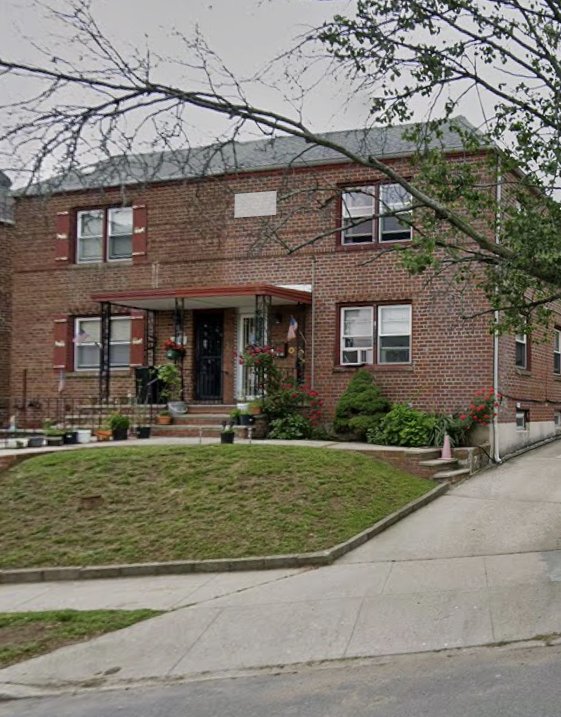 bellerose Apartment: 87 Commonwealth Blvd