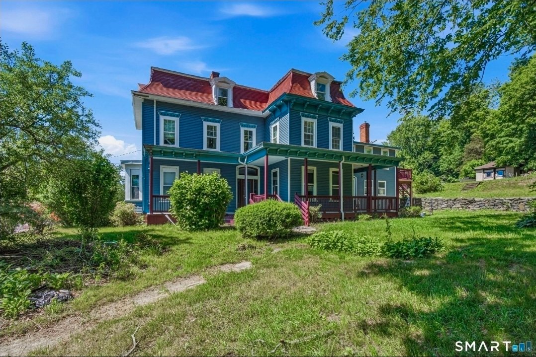 Plainfield House: 30 Main St, Plainfield CT