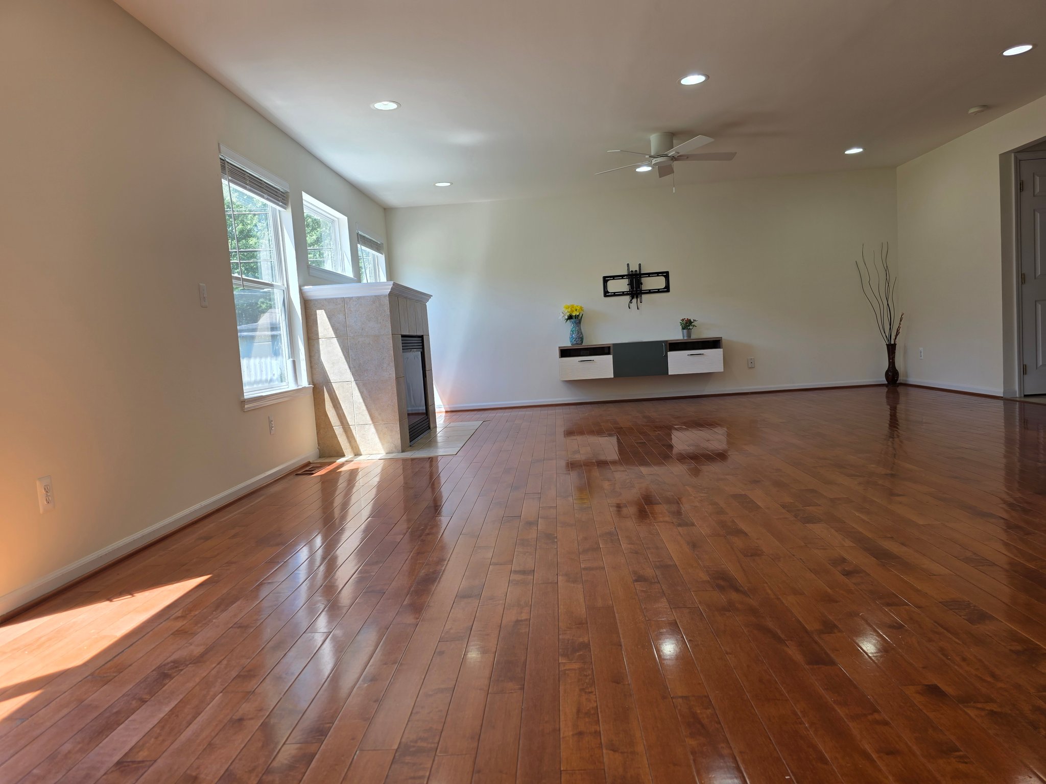 Troy House: 2103 Enterprise Dr