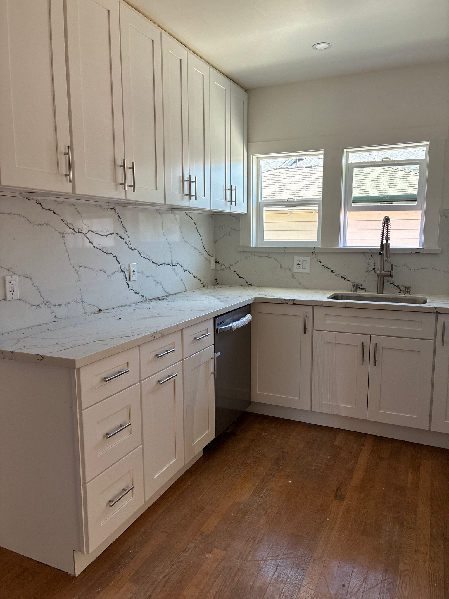 San Jose House: 875 Villa avenue