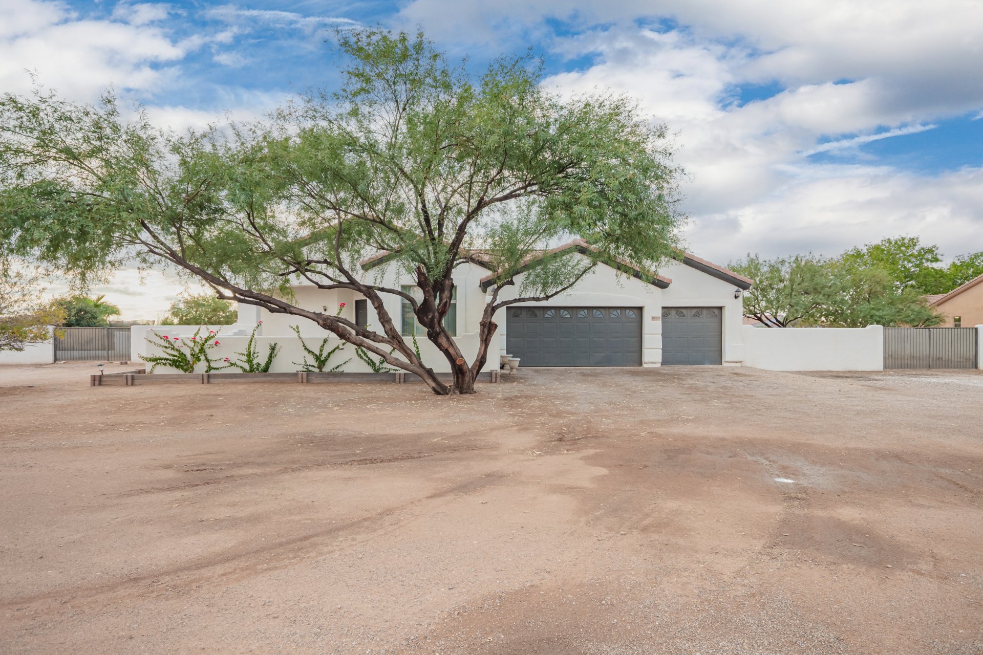 Marana House: 10335 North Tall Cotton Drive