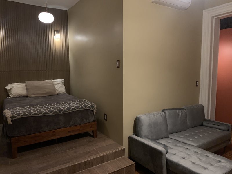 Brooklyn Single Room: 172 Patchen Avenue