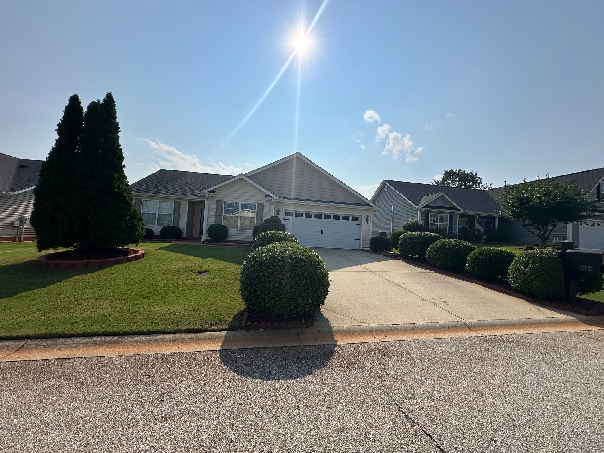 Greer House: 105 Calcite Dr