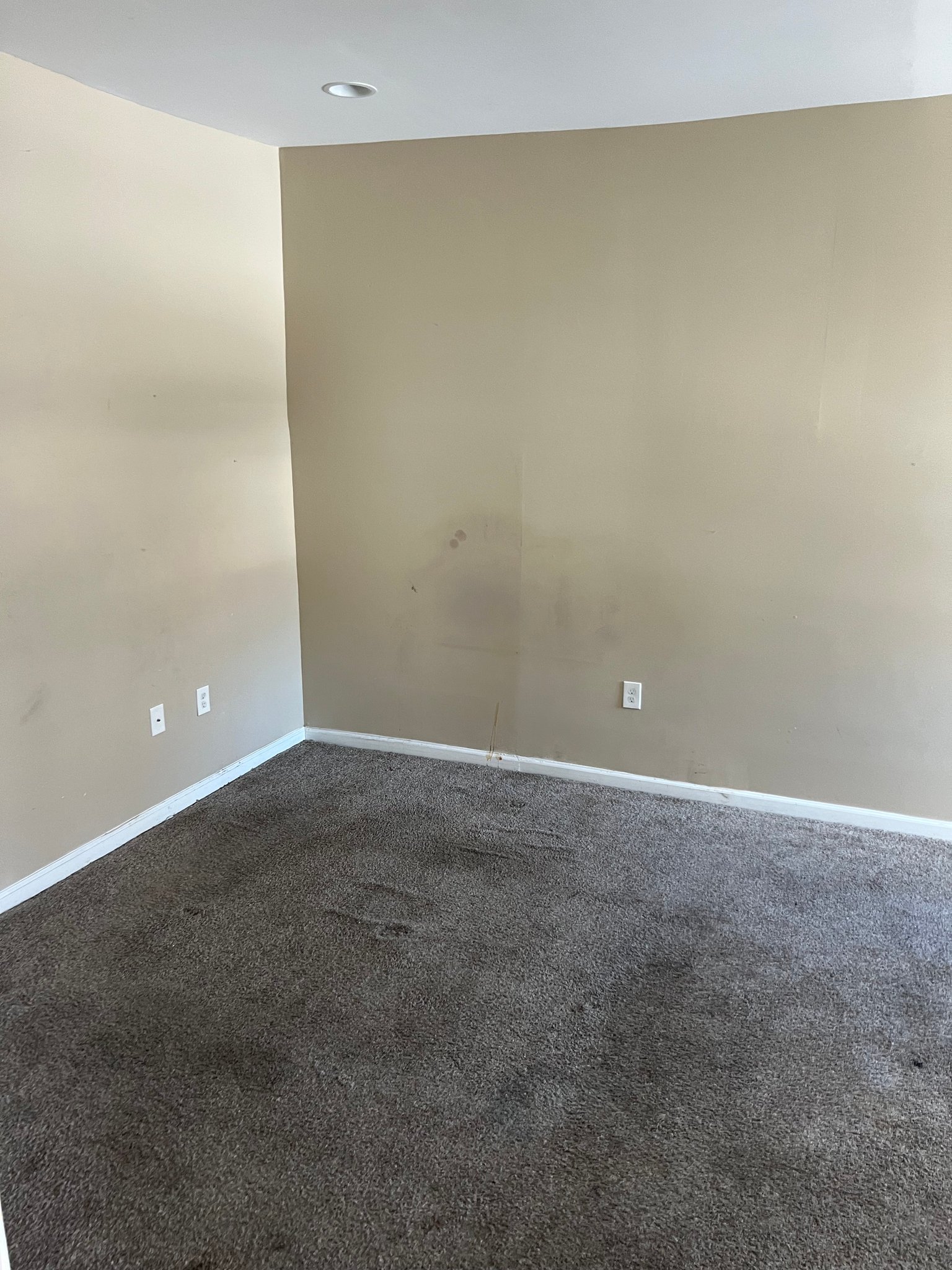Baltimore House: 525 Normandy Ave