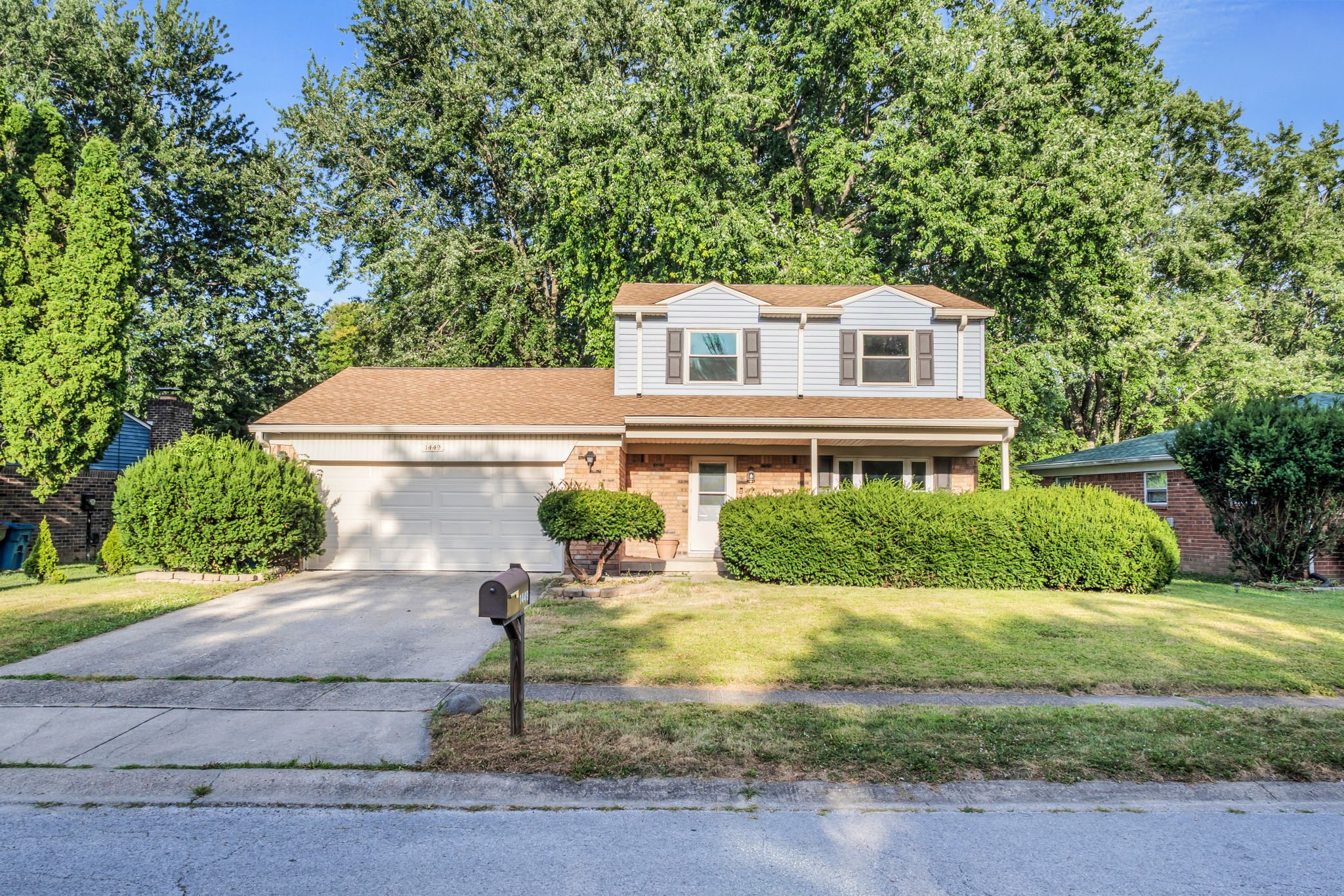 Indianapolis House: 1449 Moores Mnr