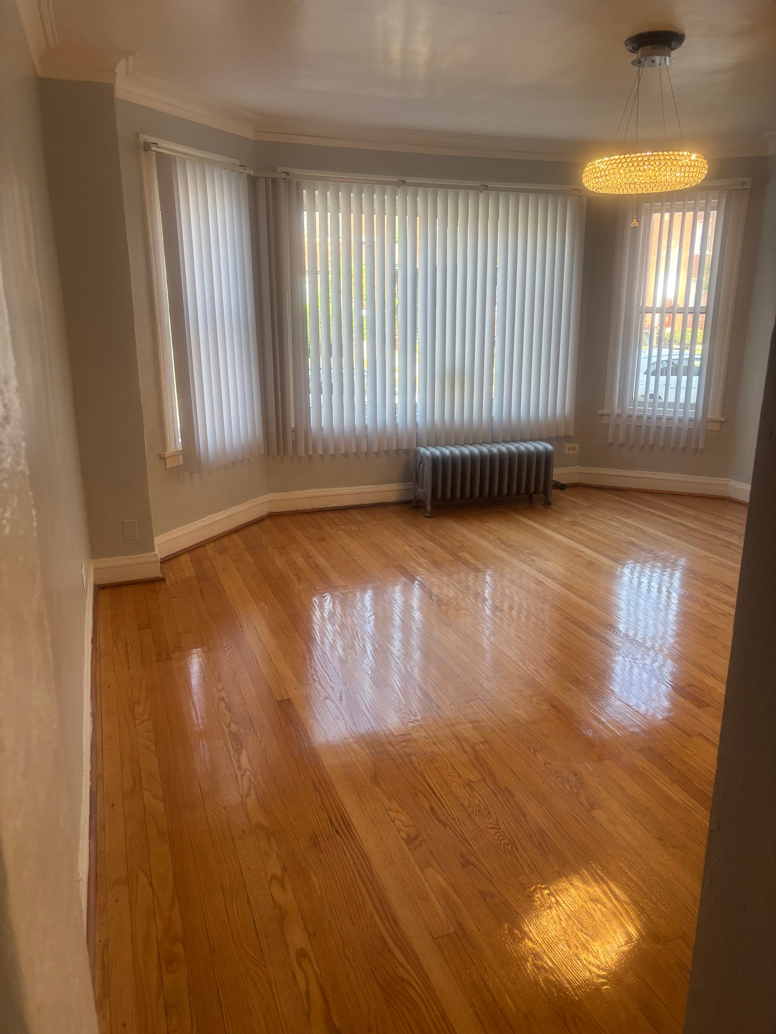 Chicago Apartment: 9116 South Loomis