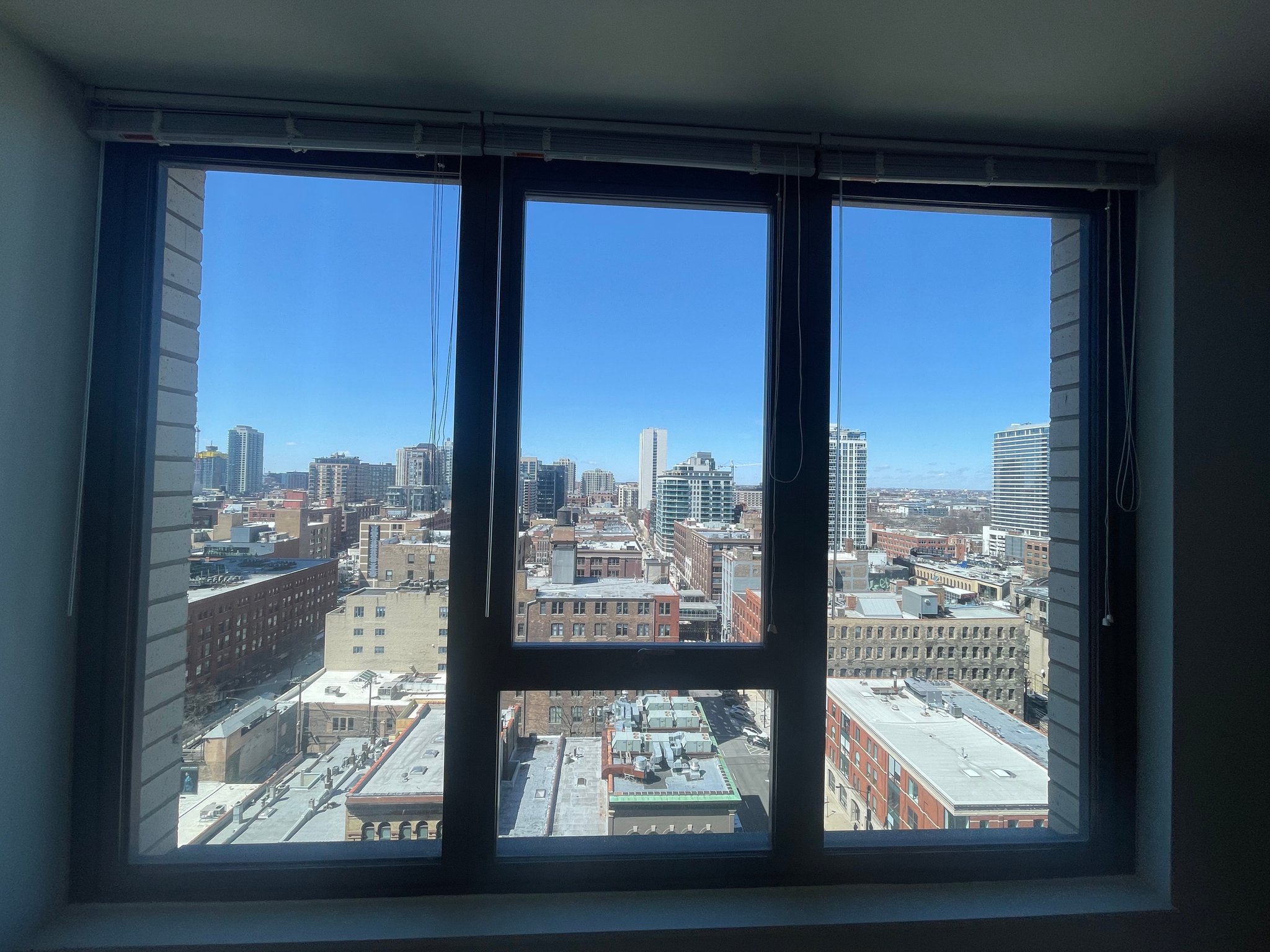 Chicago Condo: 142 W Superior St