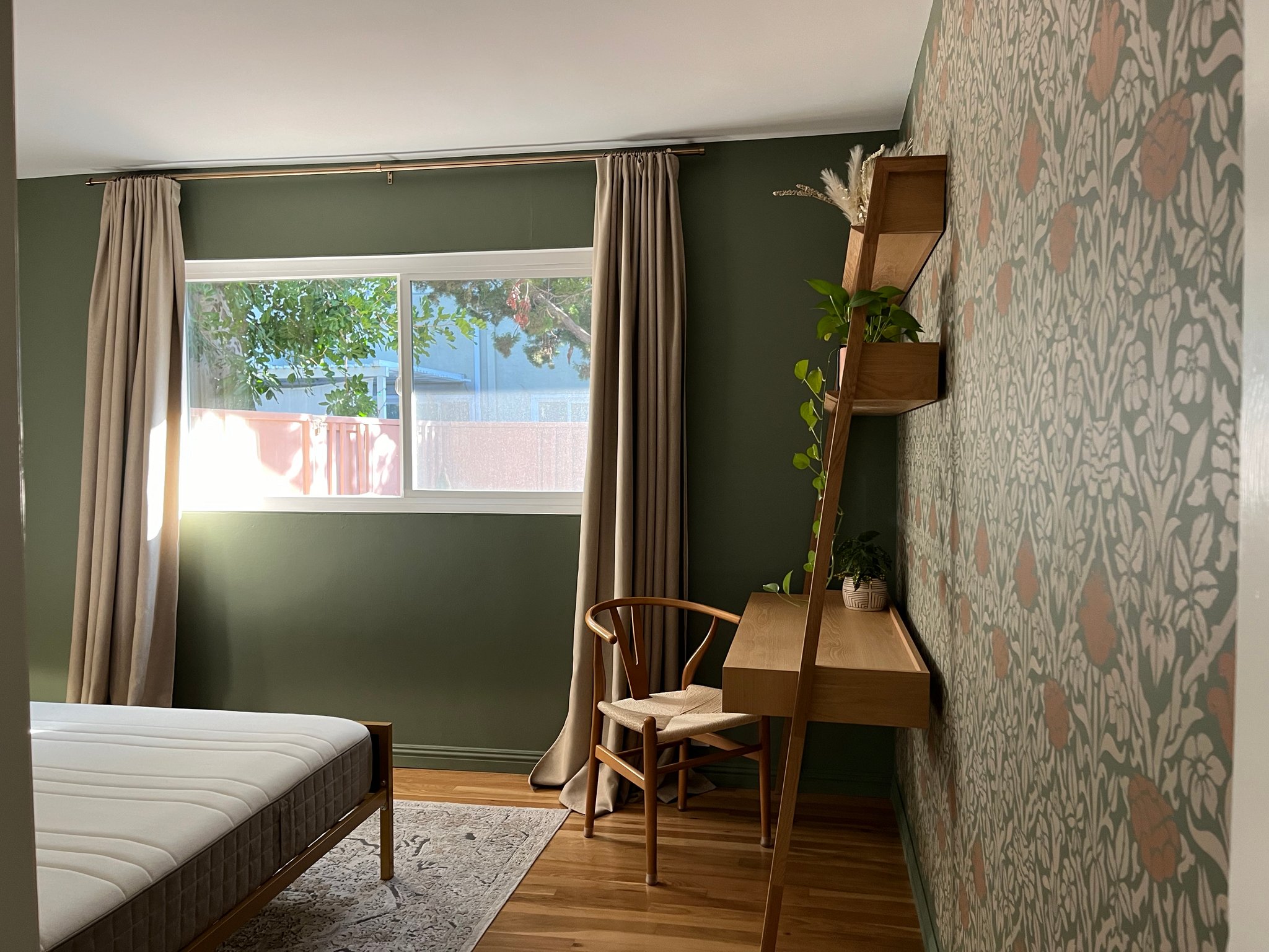 Studio City Condo: 4353 Colfax Ave