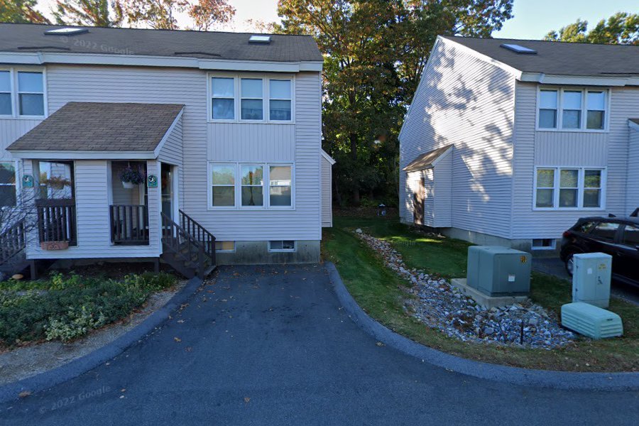 Manchester Condo: 347 Circle Rd
