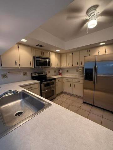 Wellington Townhome: 1552 MONTAUK Drive