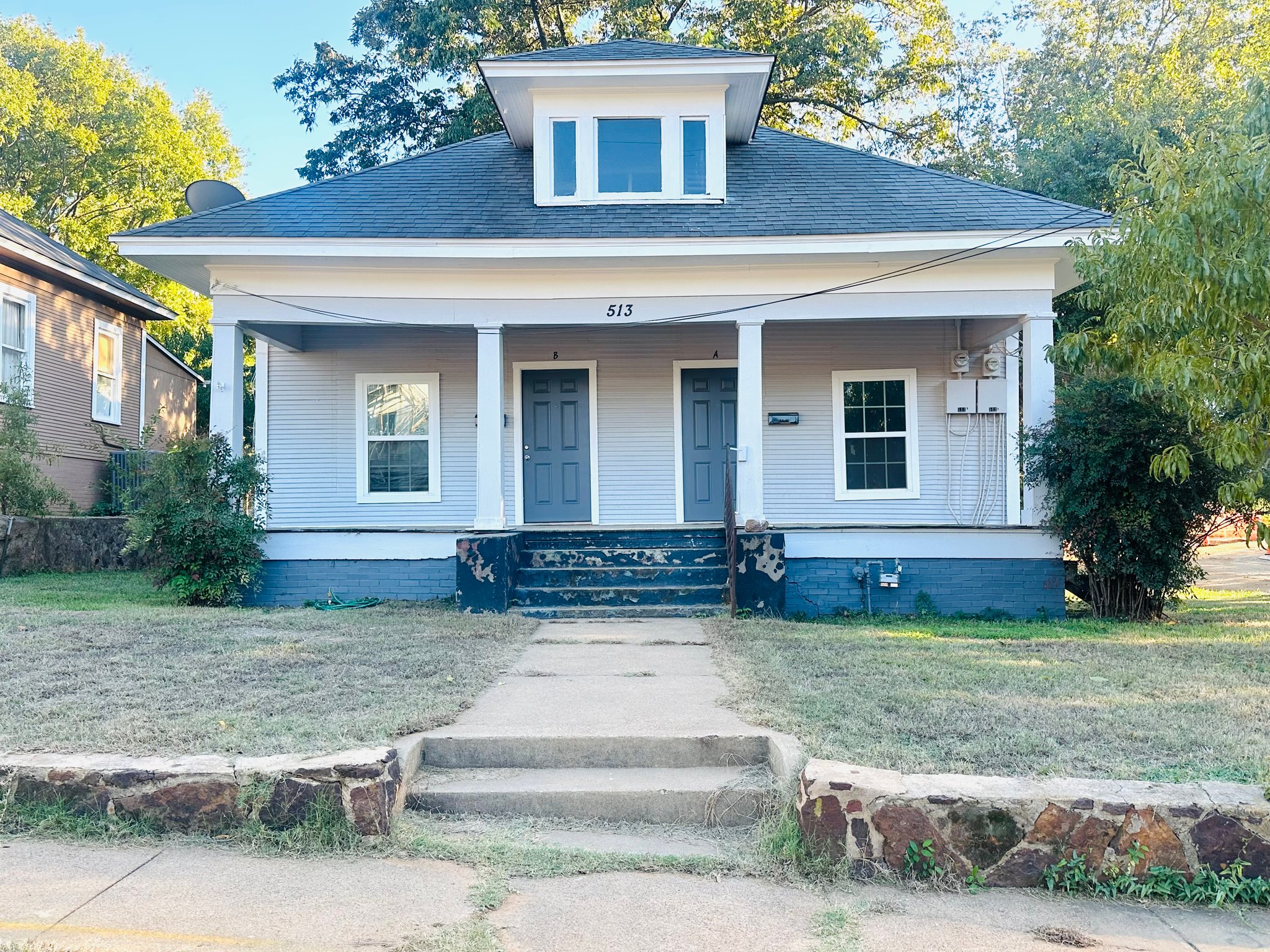 Tyler Apartment: 513 E Barger St