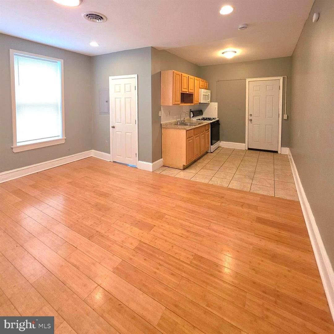 Philadelphia Multiplex: 5508-00 Walnut St,