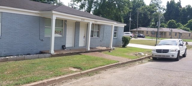 Memphis Multiplex: 2565 Peres Ave