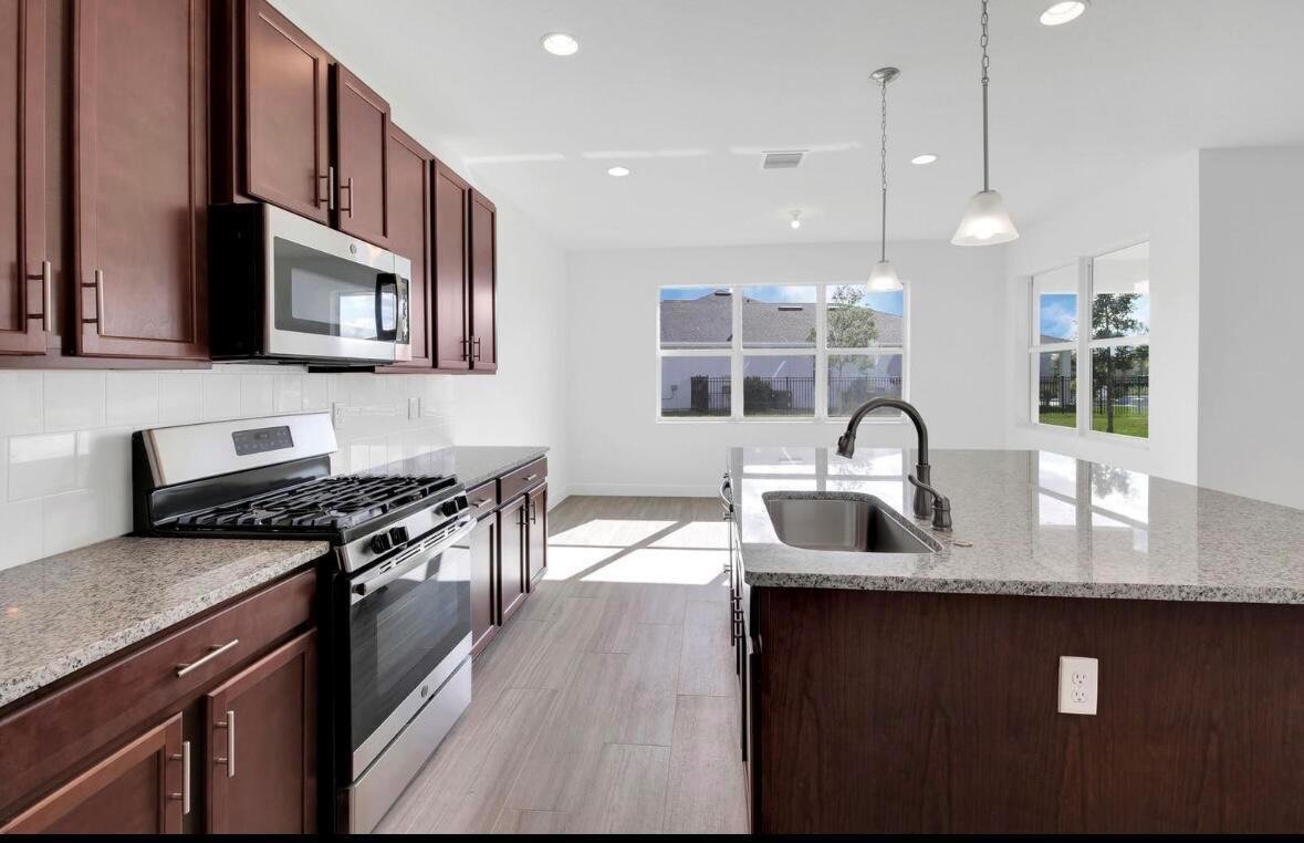 Loxahatchee House: 19654 Split Rail Run