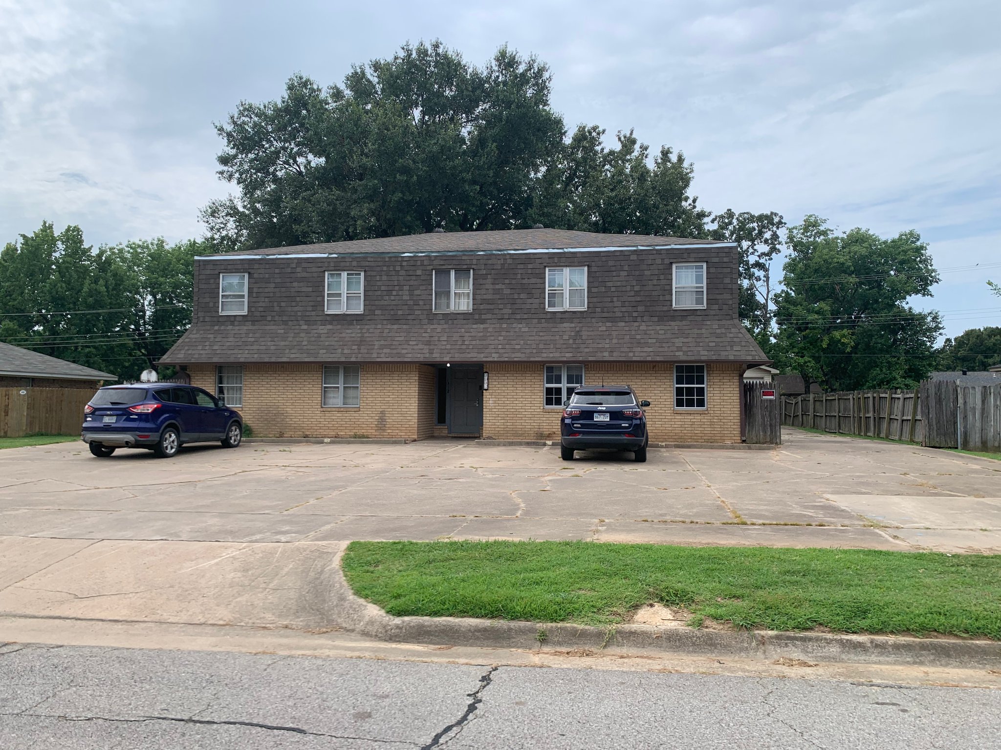 Fort Smith Multiplex: 1312 Mesa Dr