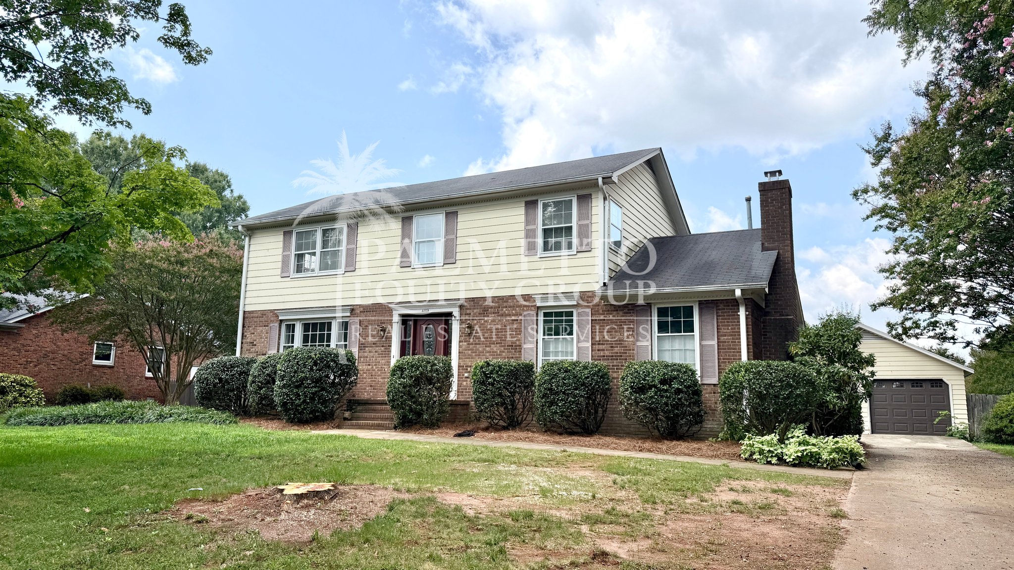 Greensboro House: 4109 Windlestraw lane