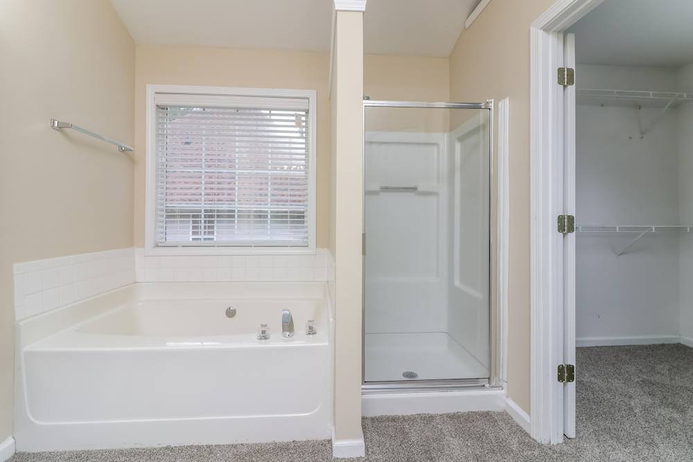 Raleigh House: 5514 Black Maple Dr, Raleigh, NC 27616
