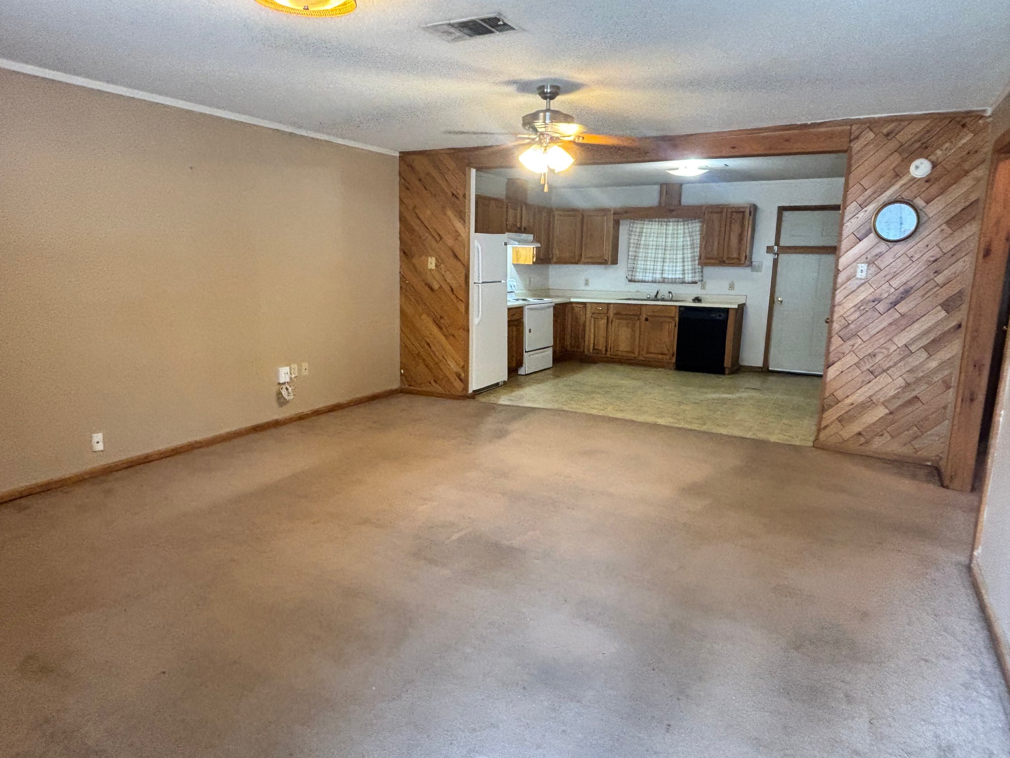 Monticello Multiplex: 796 Highway 278 W