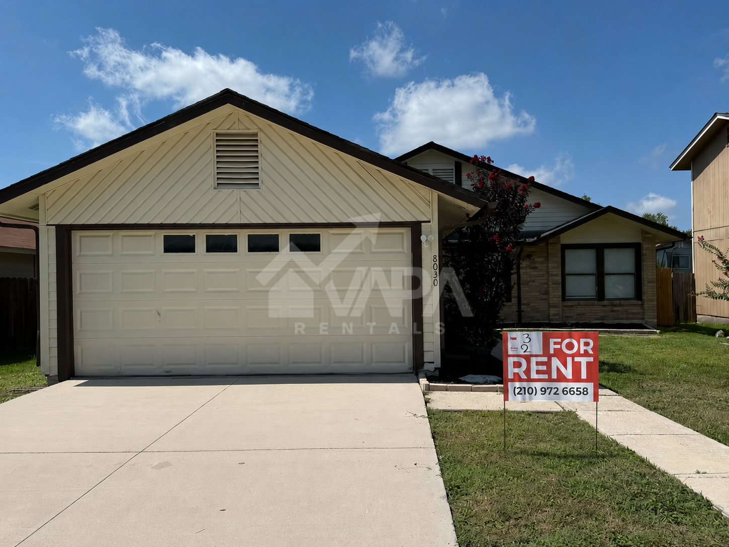 San Antonio House: 8030 Wayword Tr