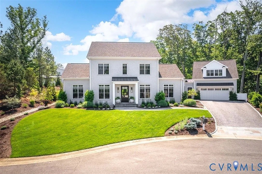 Richmond House: 9311 Larus Ct