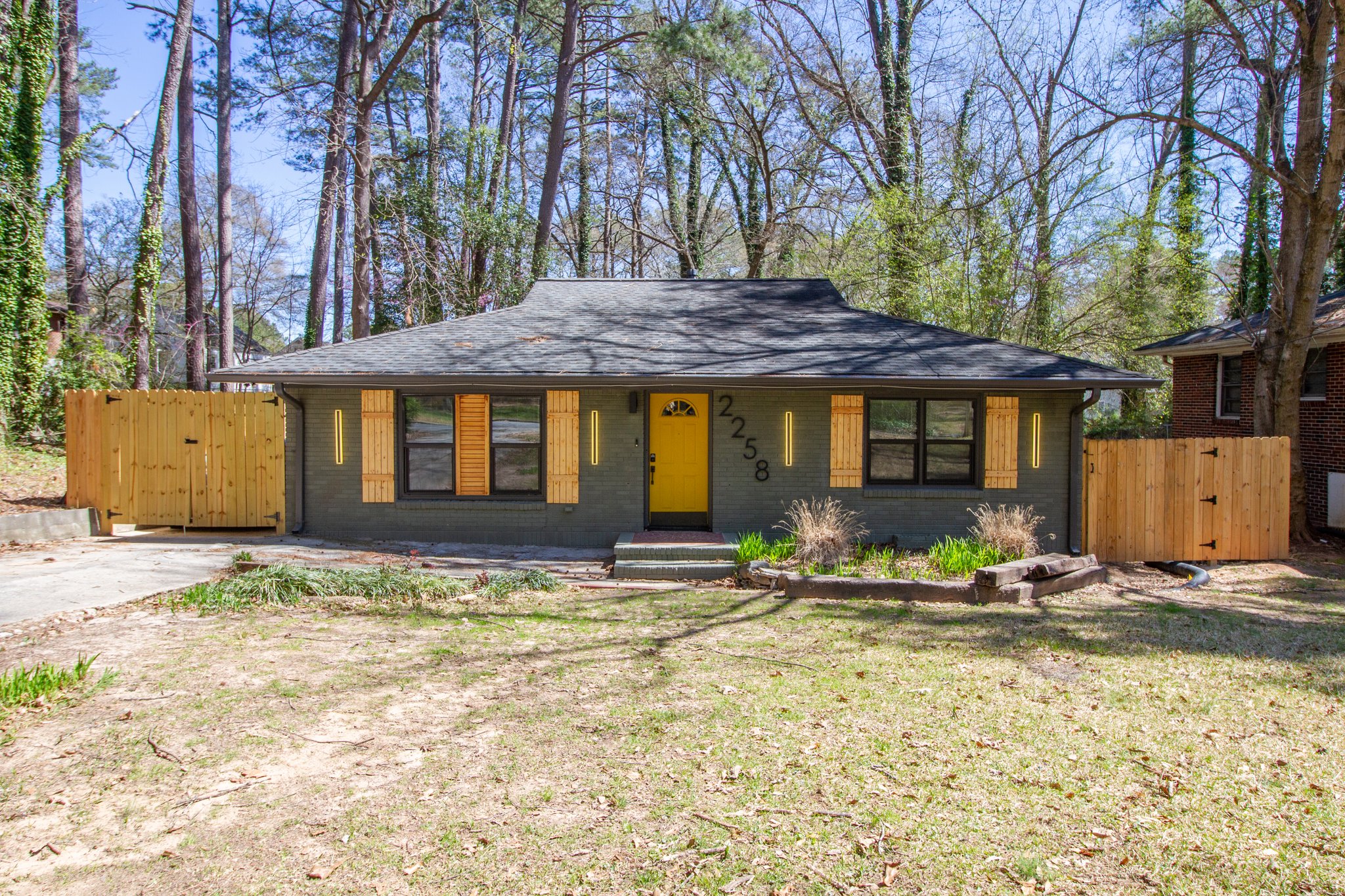 Atlanta House: 2258 Bryant Dr