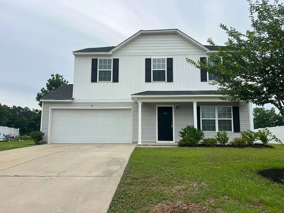 Longs House: 772 Trap Shooter Cir