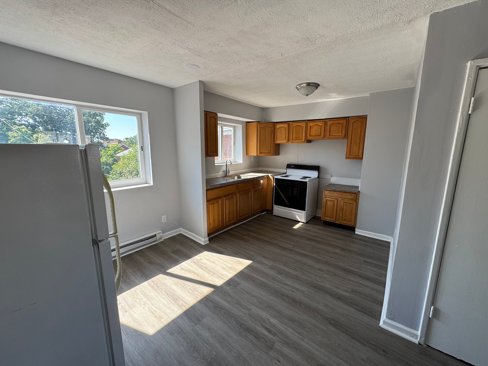 Cleveland Apartment: 14520 Milverton Rd