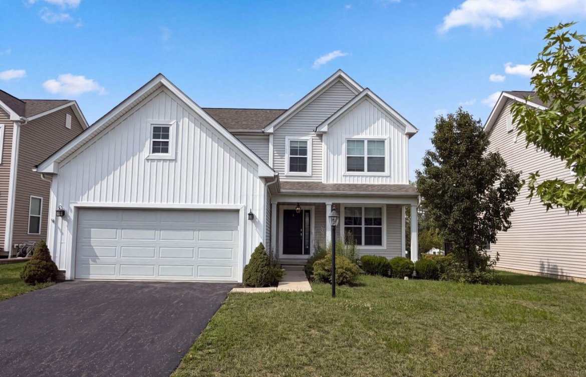 Columbus House: 3212 Yellow Finch Way