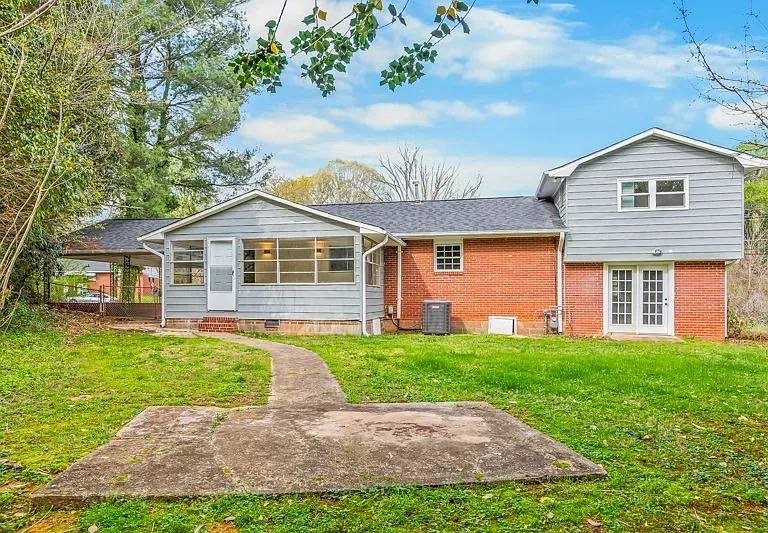 Winston Salem House: 2308 Elbon Dr