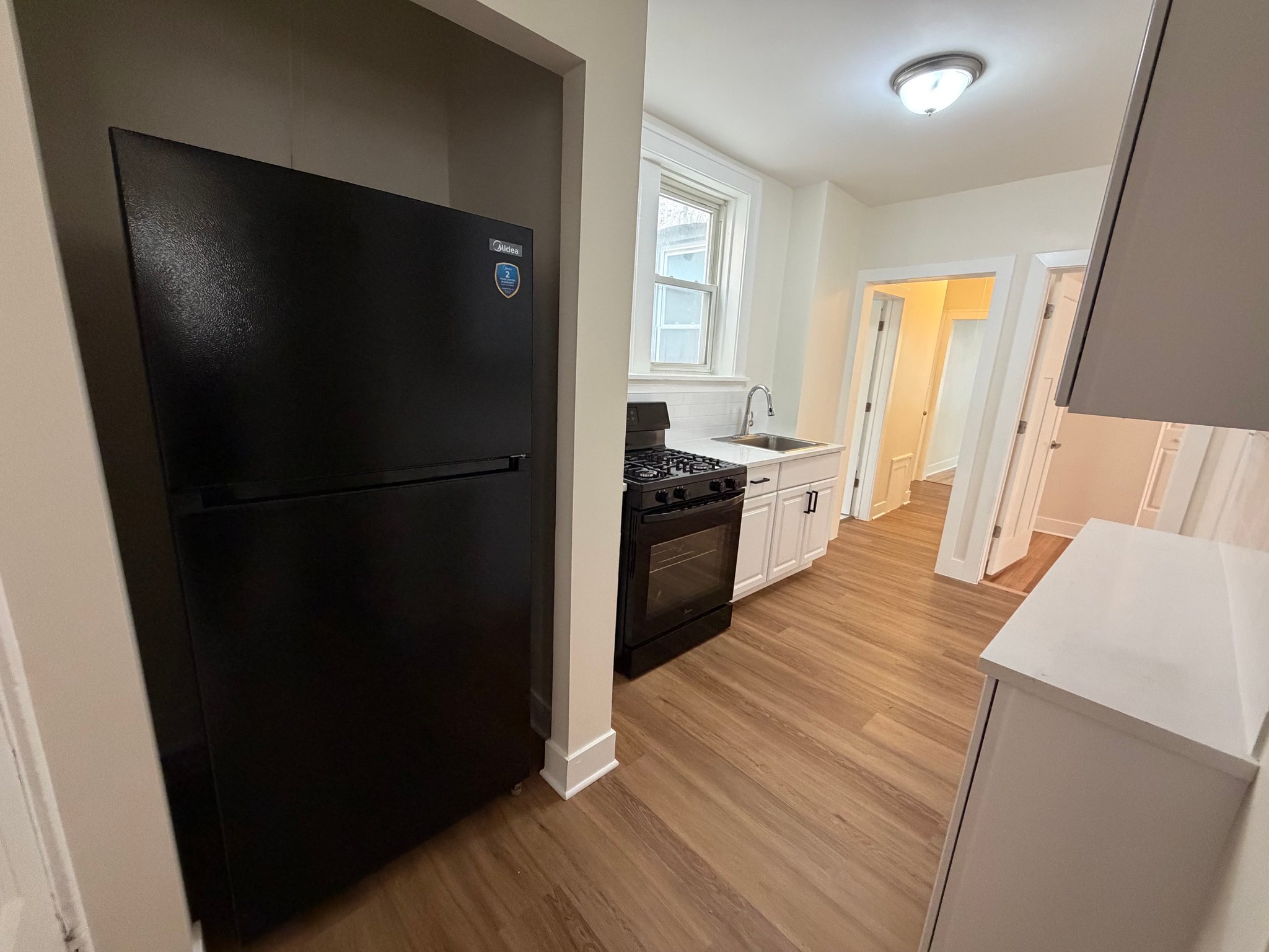 Chicago Apartment: 4154 N Mozart St.