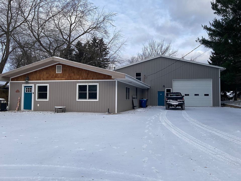 Ludington House: 6690 W Virnetta Dr
