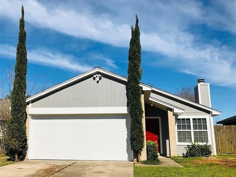 Katy House: 19242 Cypress Canyon Dr